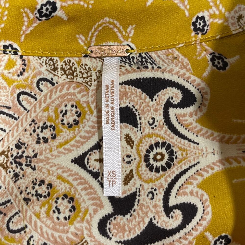 Free People Field Of Butterflies Tunic XS Yellow Paisley Print Boho Long Top - Picture 5 of 6